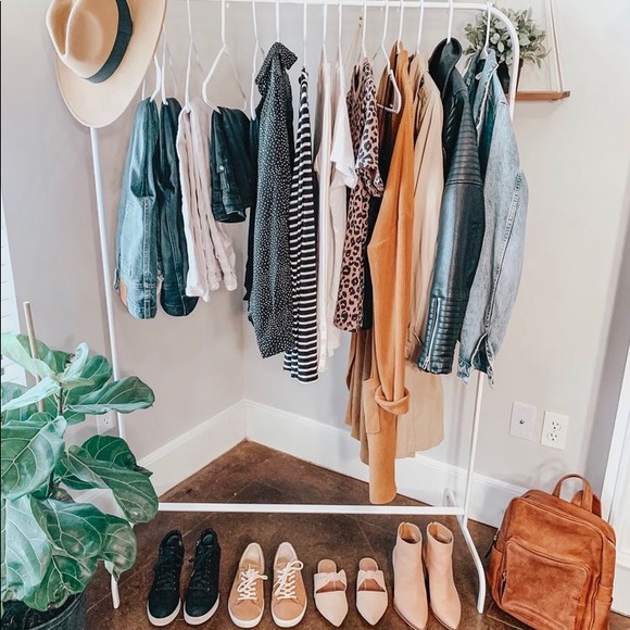 J. Crew Other - Mall Brands Size SMALL Mystery Box! 🛍